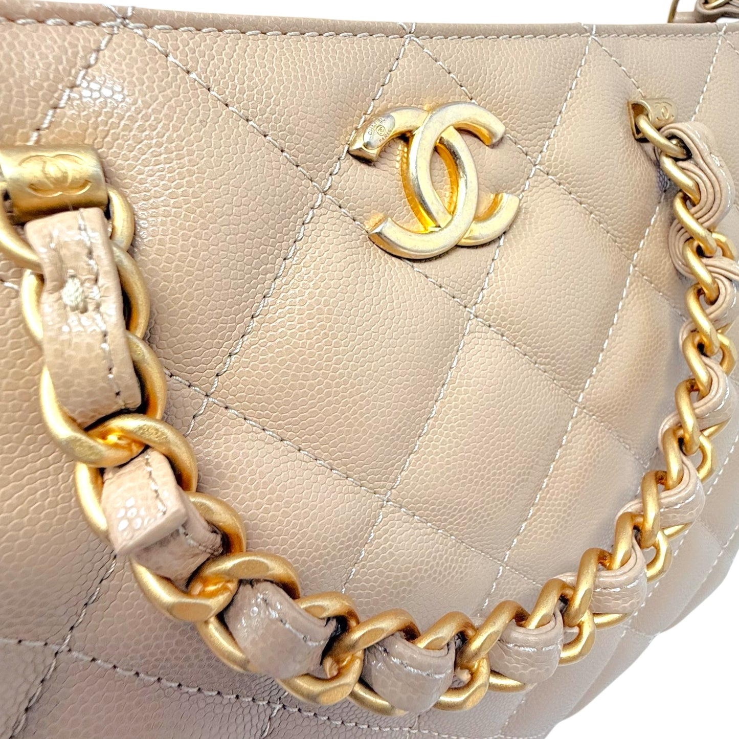 RARE 24S Coco Shiny Caviar Quilted Chain Top Handle Shopping Bag Luxury Designer By Chanel, Size: Medium