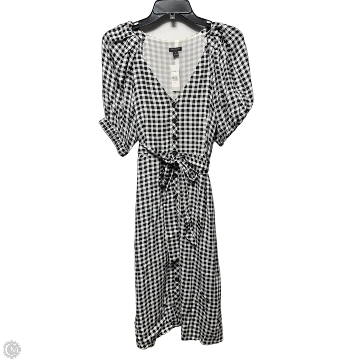 Dress Casual Short By Ann Taylor In Checkered Pattern, Size: 4