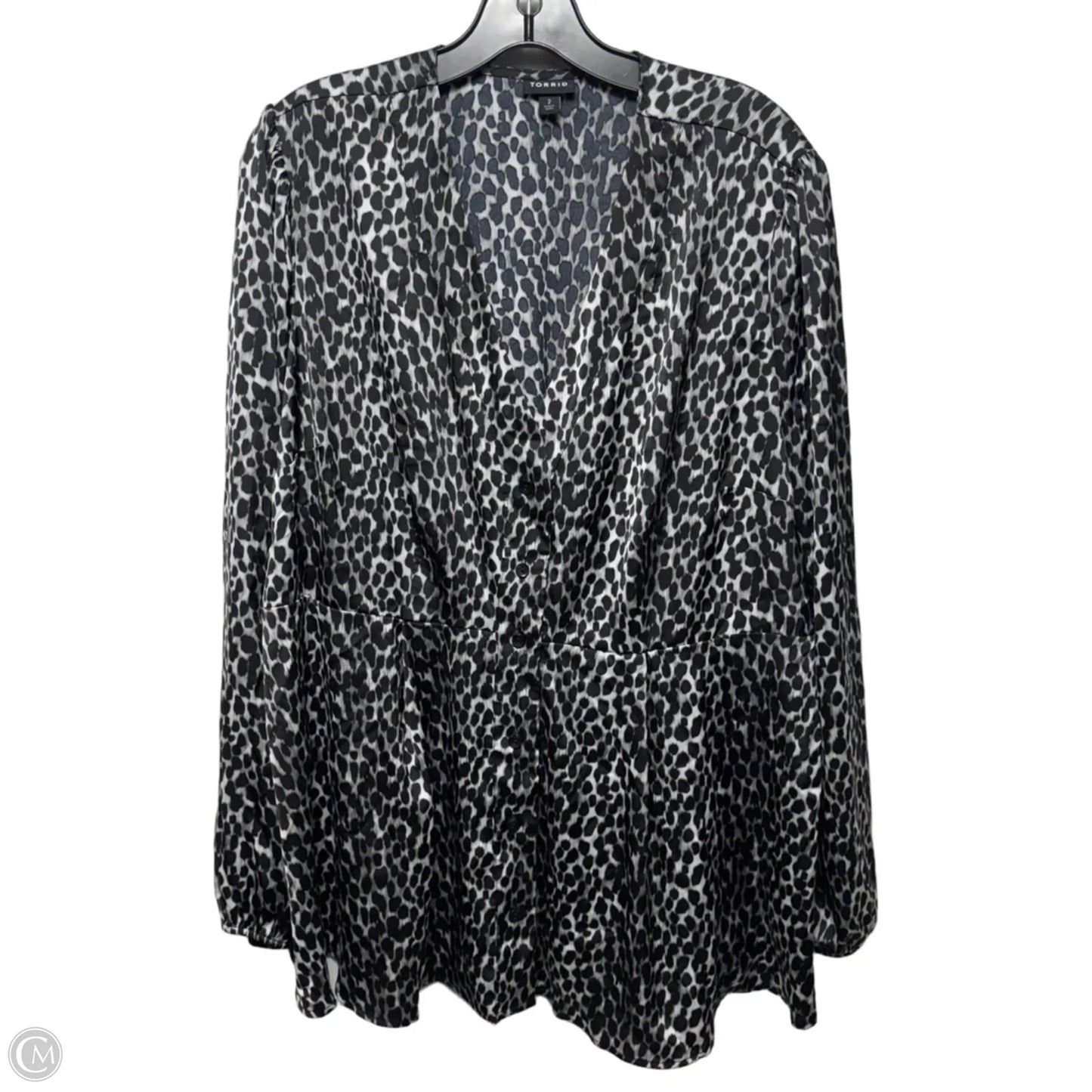 Top Long Sleeve By Torrid In Leopard Print, Size: 2x