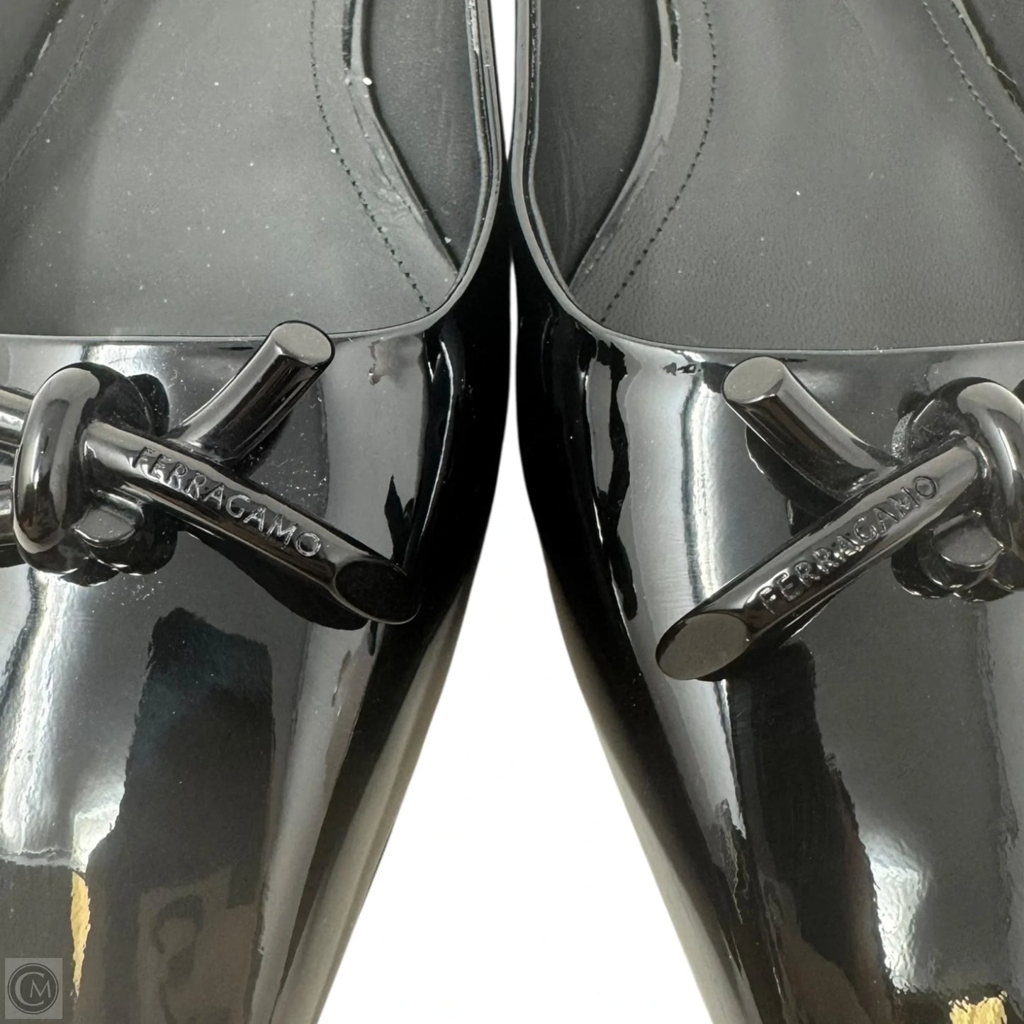 Annie Patent Flats Shoes Luxury Designer By Ferragamo In Black, Size: 8.5