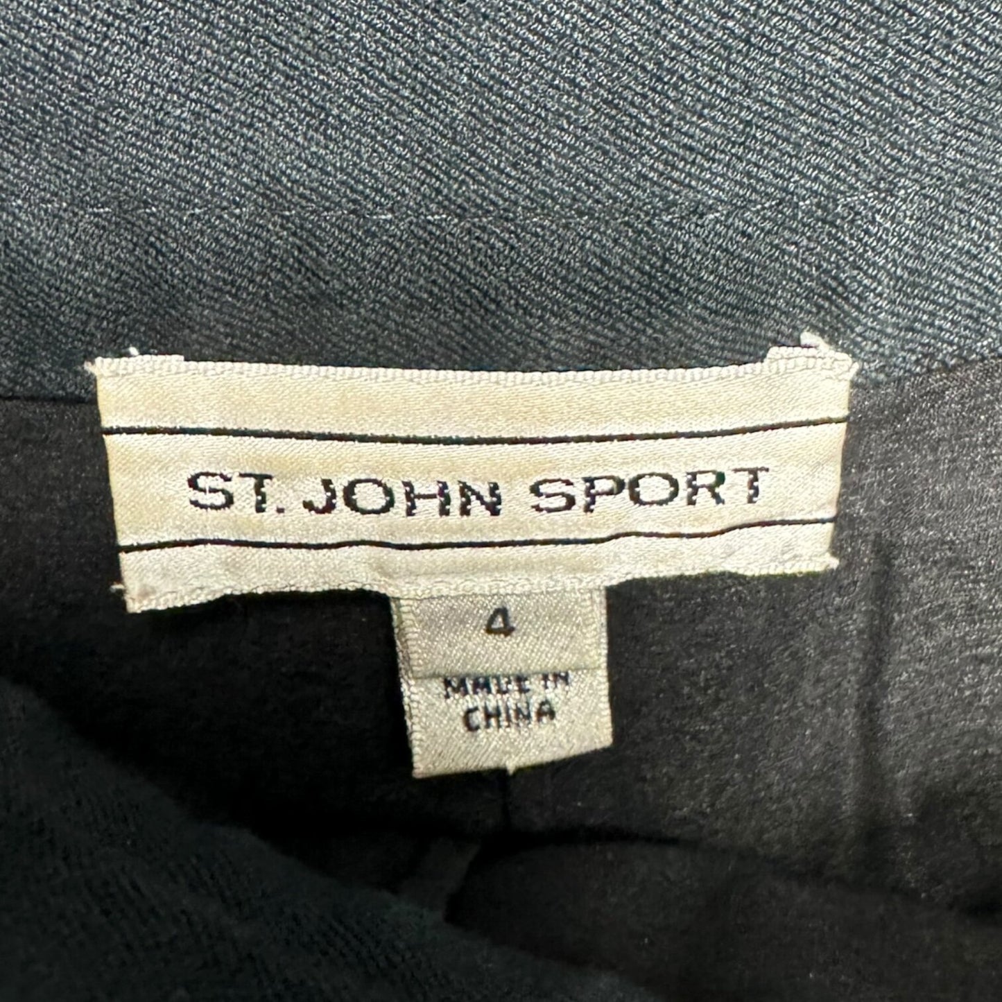 Skirt Luxury Designer By St. John Size: 4