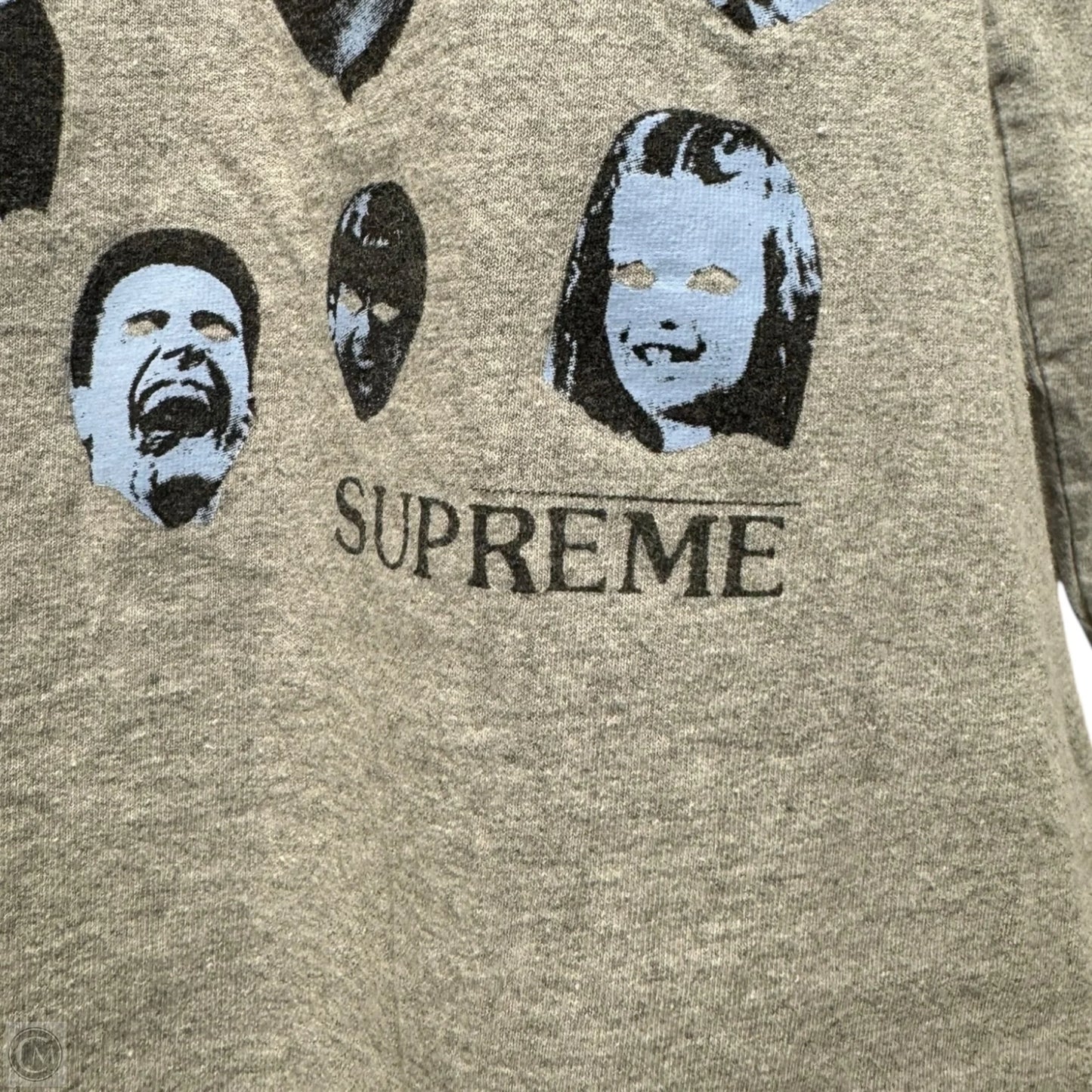 Top Long Sleeve Luxury Designer By Supreme In Grey, Size: M