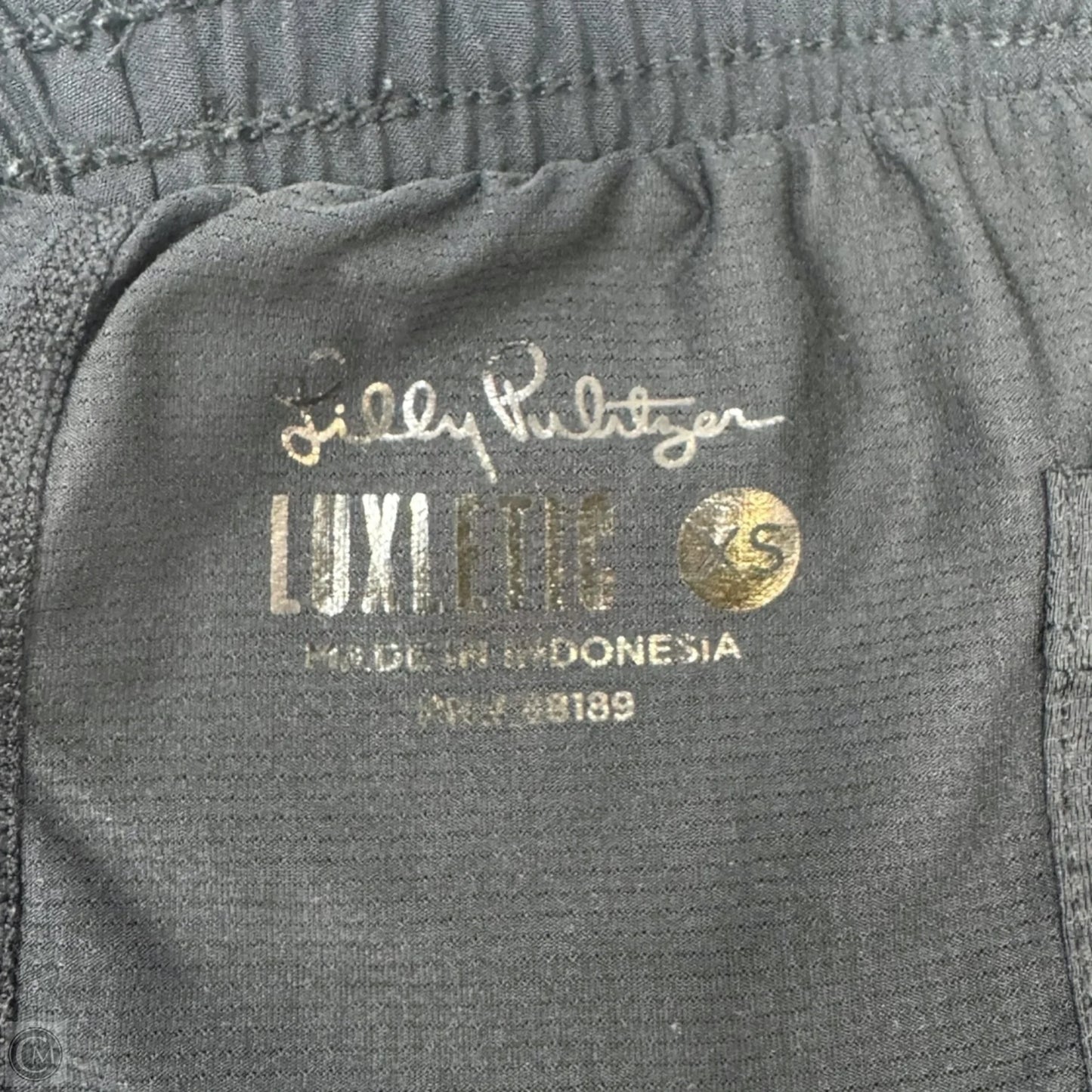 Shorts Designer By Lilly Pulitzer Luxletic In Black, Size: XS