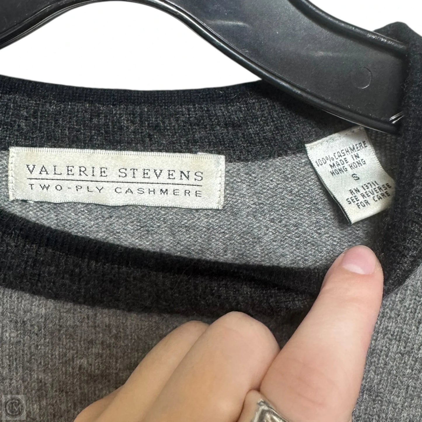 Sweater Cashmere By Valerie Stevens In Black & Grey, Size: S