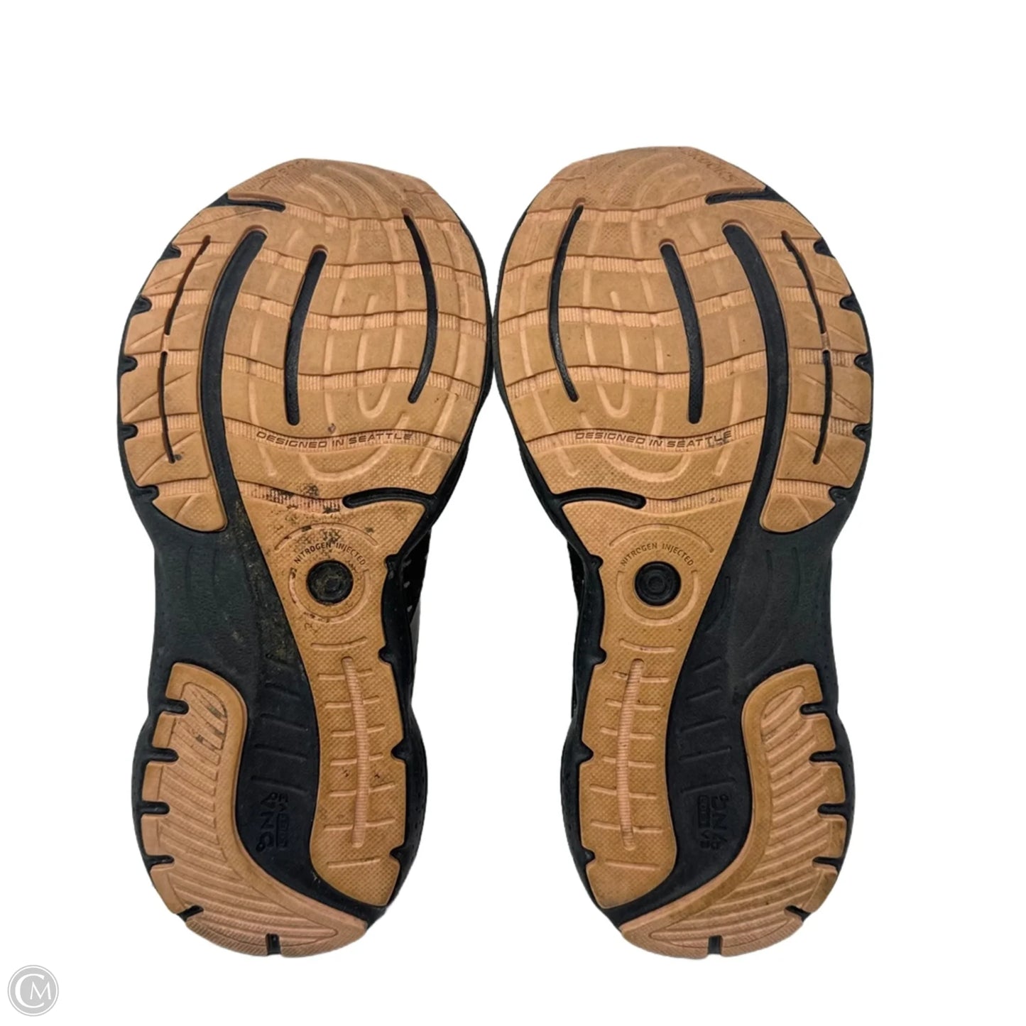 Shoes Athletic By Brooks In Grey & Tan, Size: 7.5