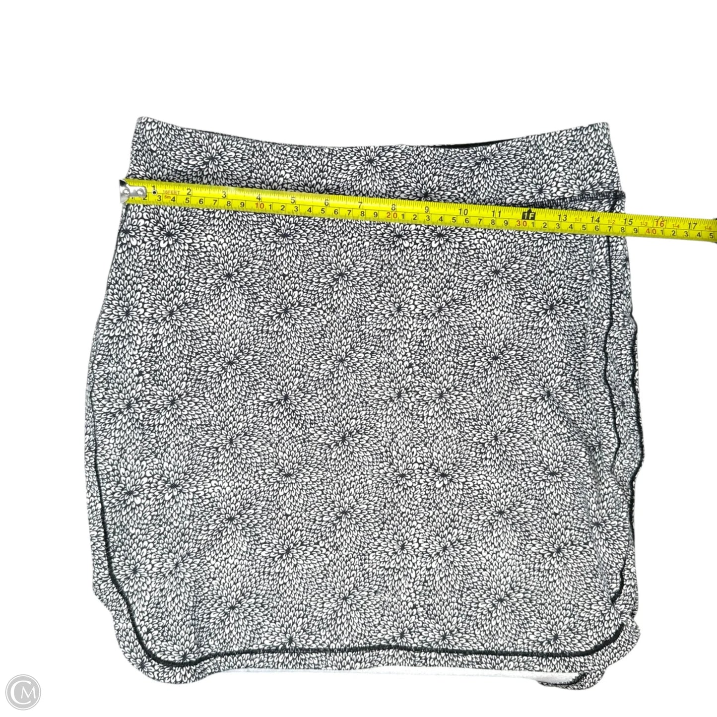 Athletic Skirt By Lululemon In Black & White, Size: S (ESTIMATED)