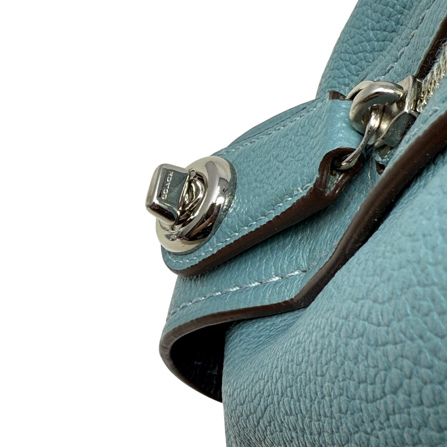 Edie Shoulder Bag 31 in Polished Pebble Leather Designer By Coach, Size: Medium