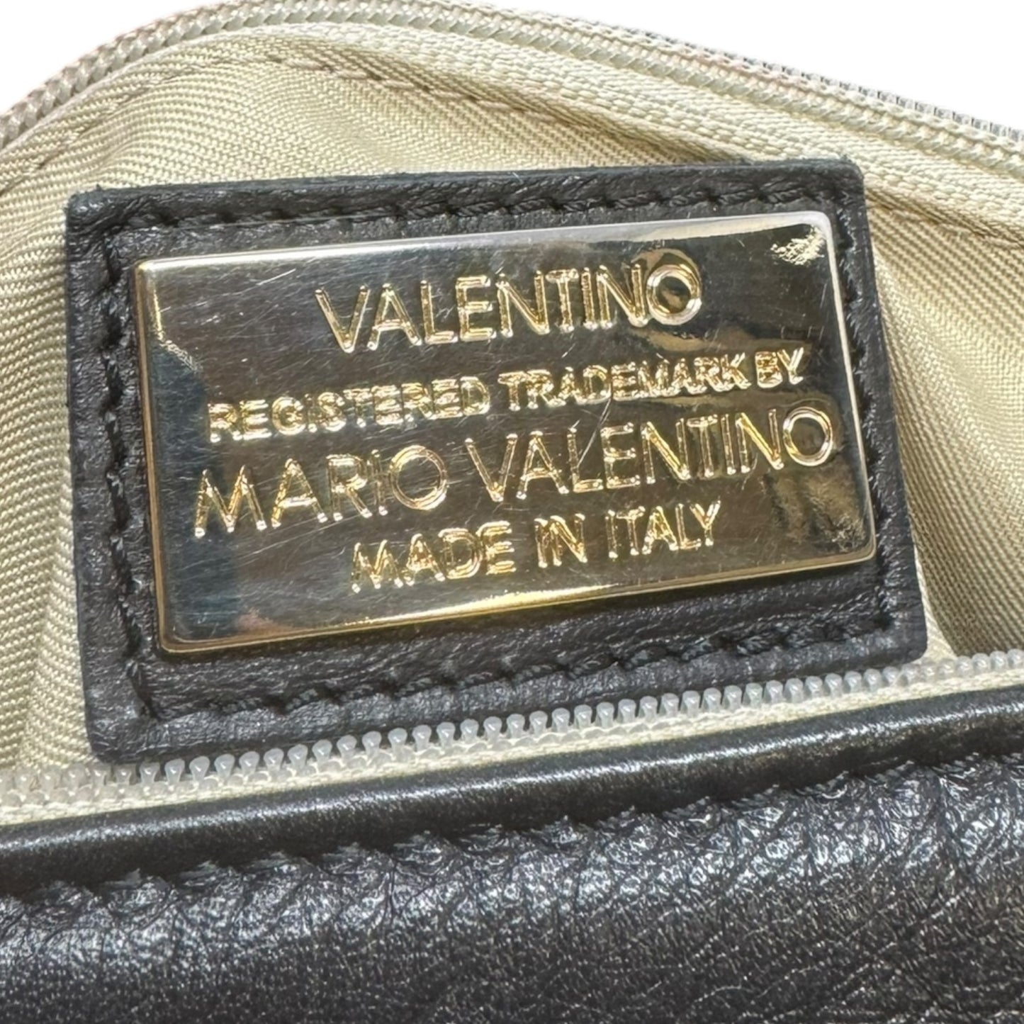 Alice Diamond Flap Quilted Leather Shoulder Bag Designer By Valentino By Mario Valentino Size: Medium