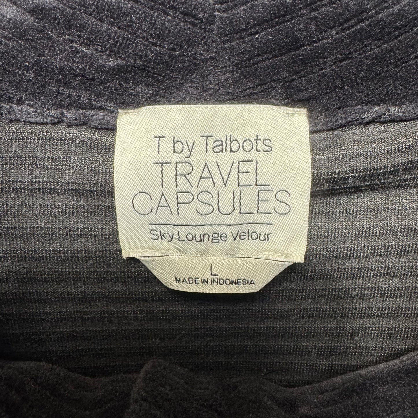 Athletic Top Long Sleeve Collar By Talbots In Navy, Size: L