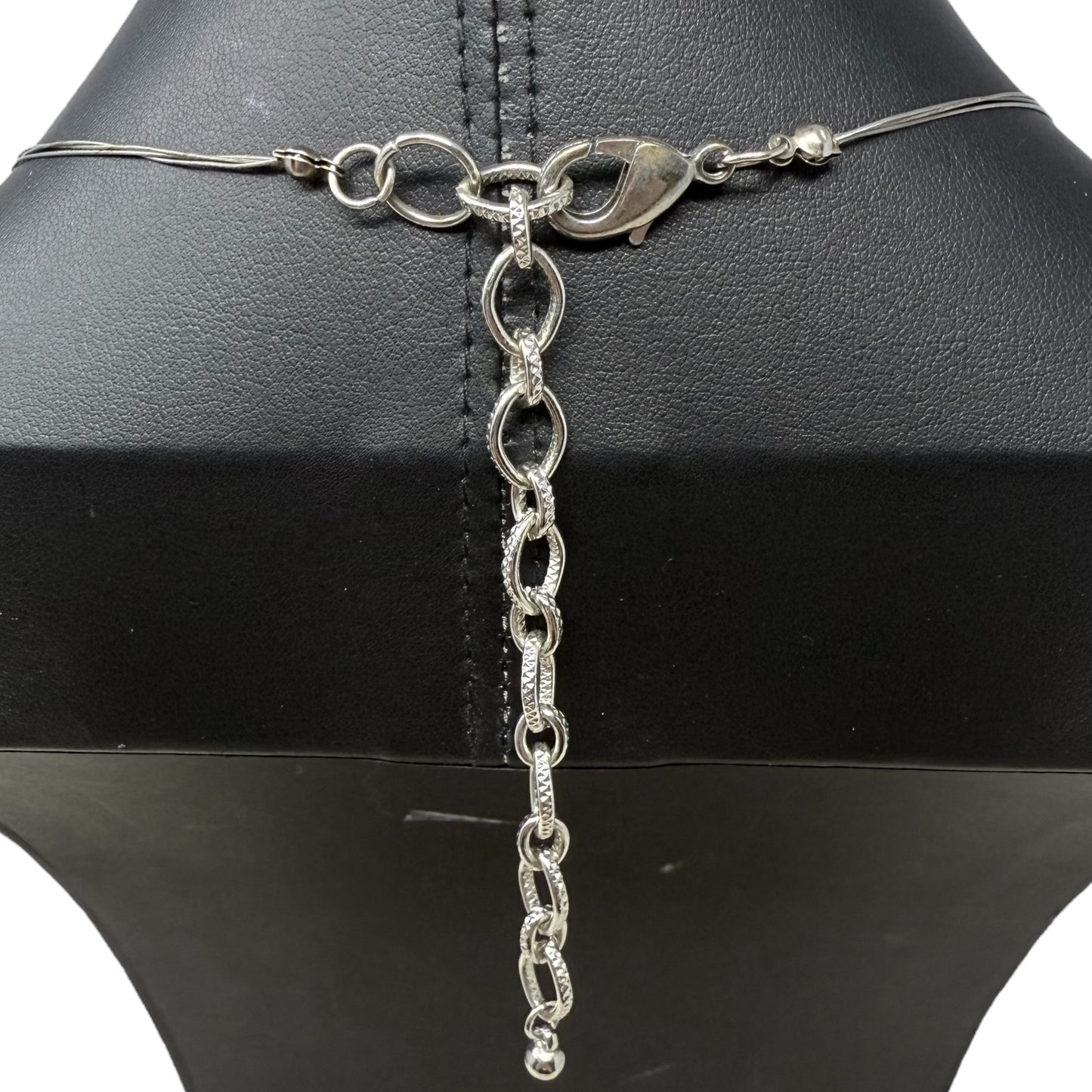 Layered Beaded Wire Necklace By Unbranded