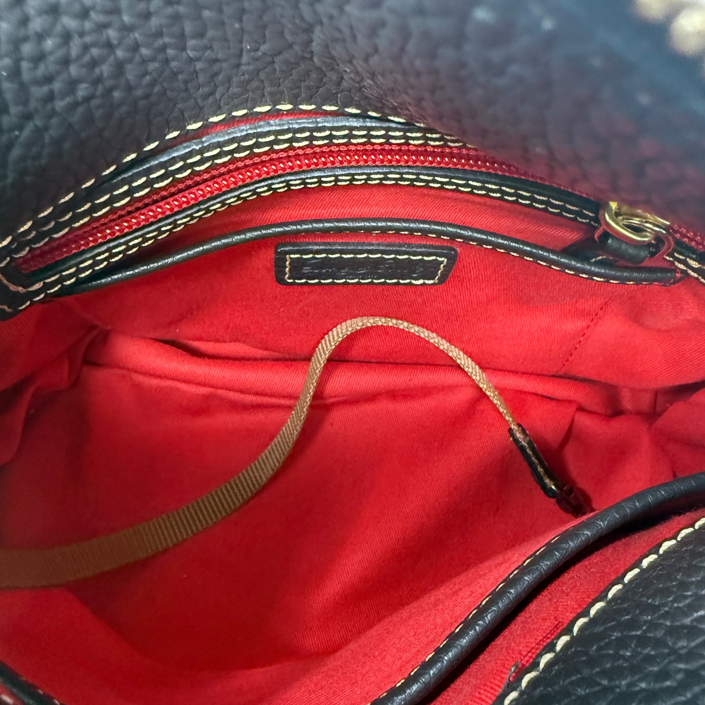 Pebble Grain Leather Tassel Shoulder Bag Designer By Dooney And Bourke, Size: Small