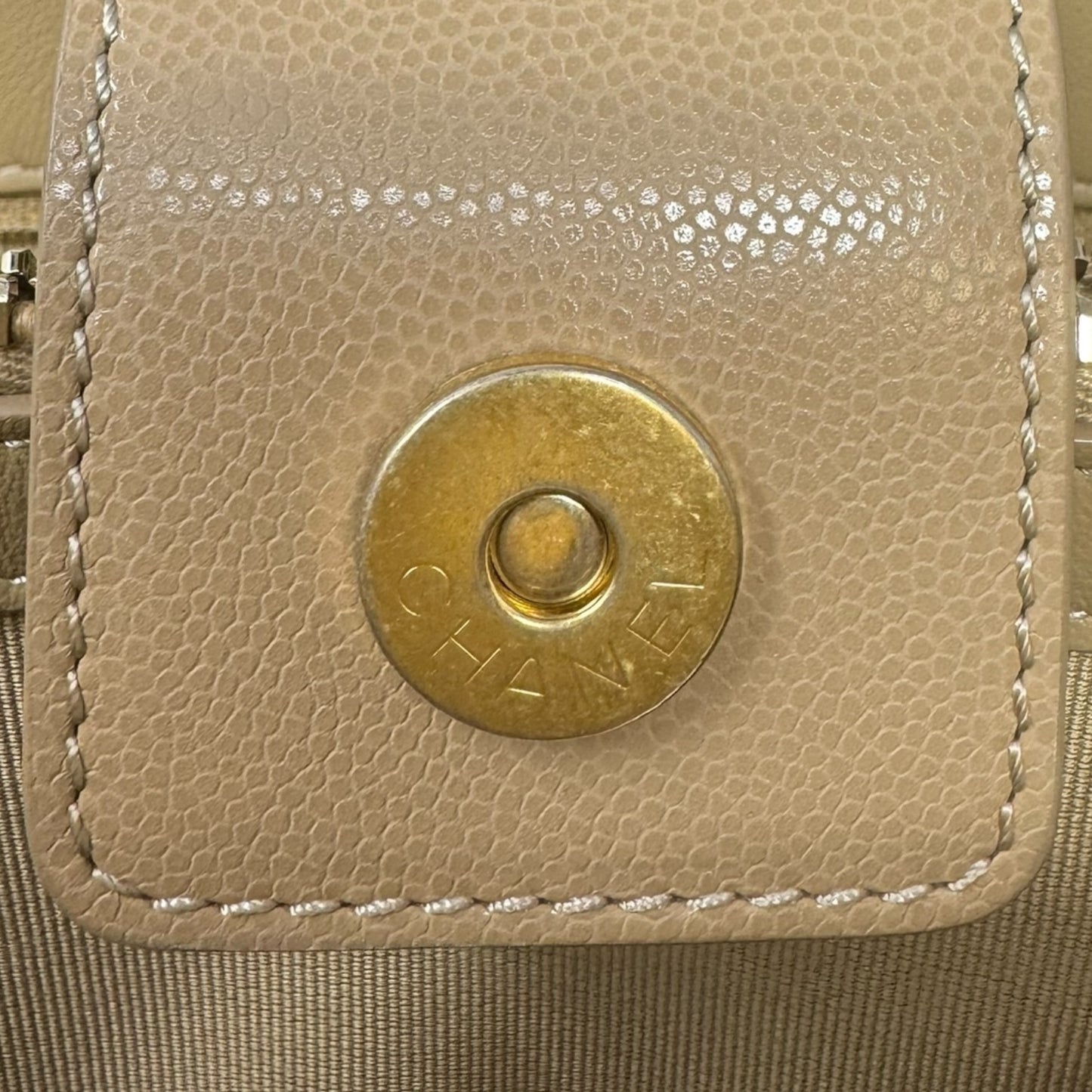 RARE 24S Coco Shiny Caviar Quilted Chain Top Handle Shopping Bag Luxury Designer By Chanel, Size: Medium