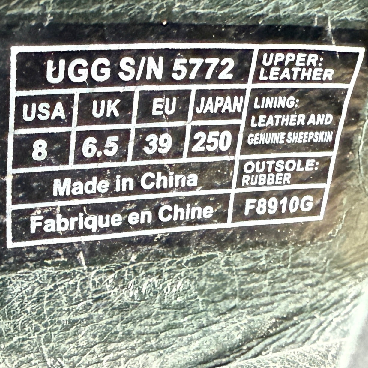 Abbie Winter Clogs Designer By Ugg In Black, Size: 8