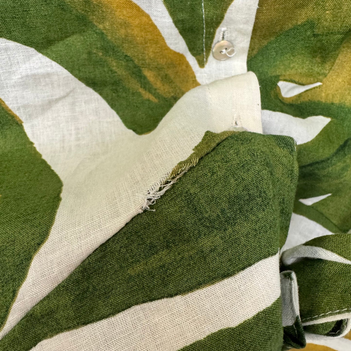 Linen Blend Top Long Sleeve By Rachel Zoe In Cream & Green, Size: L