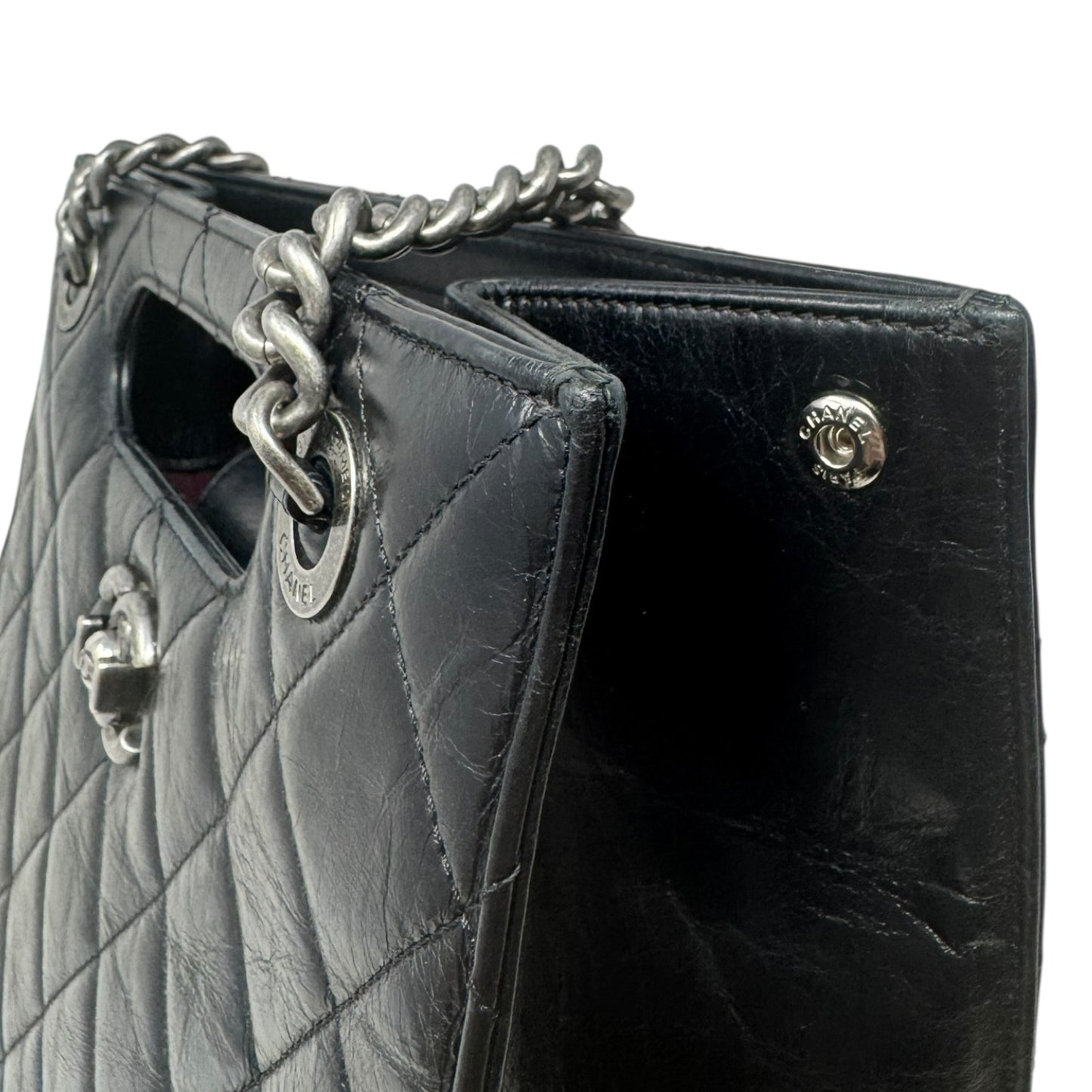 Boy Quilted Shopper Shoulder Handbag Luxury Designer By Chanel, Size: Medium