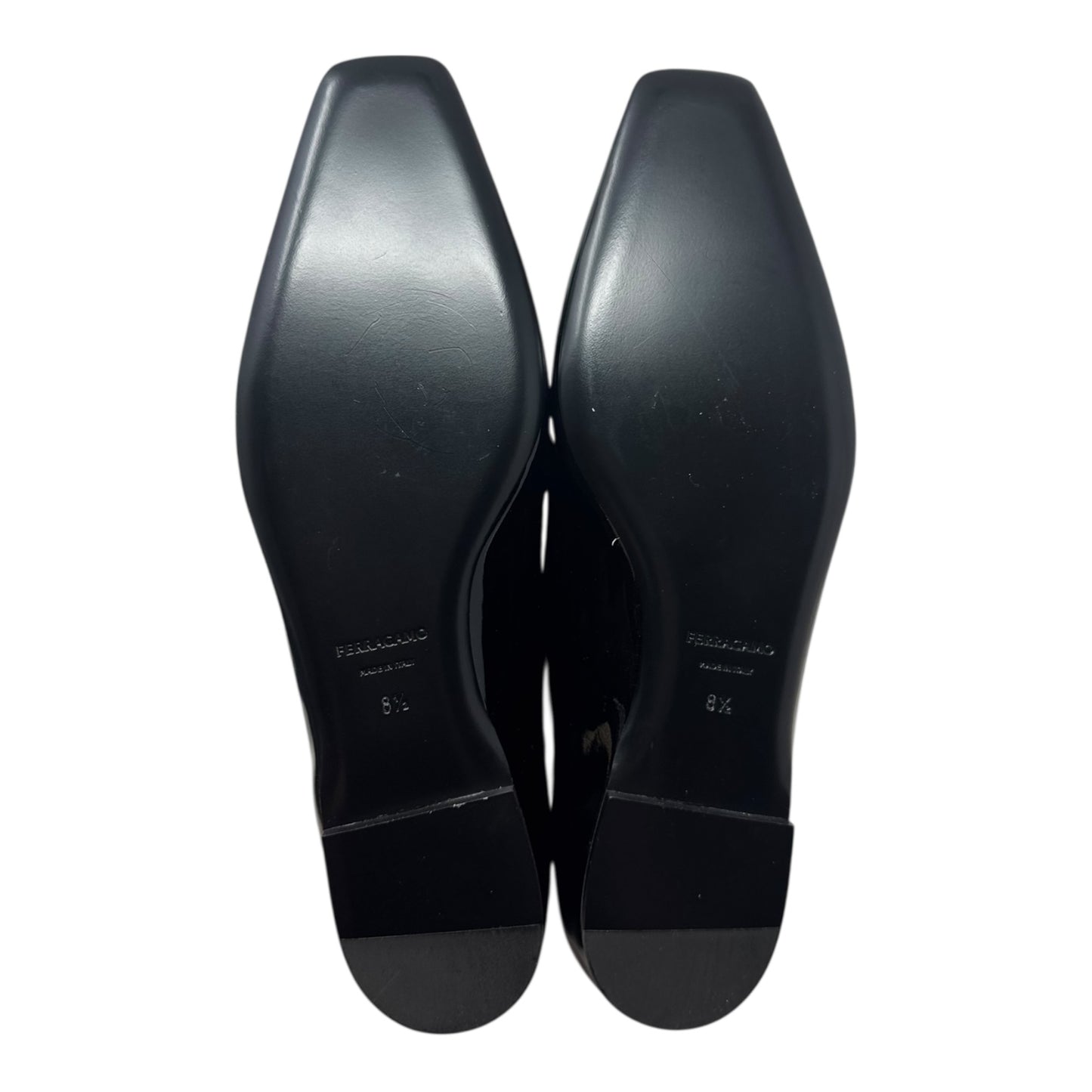 Annie Patent Flats Shoes Luxury Designer By Ferragamo In Black, Size: 8.5