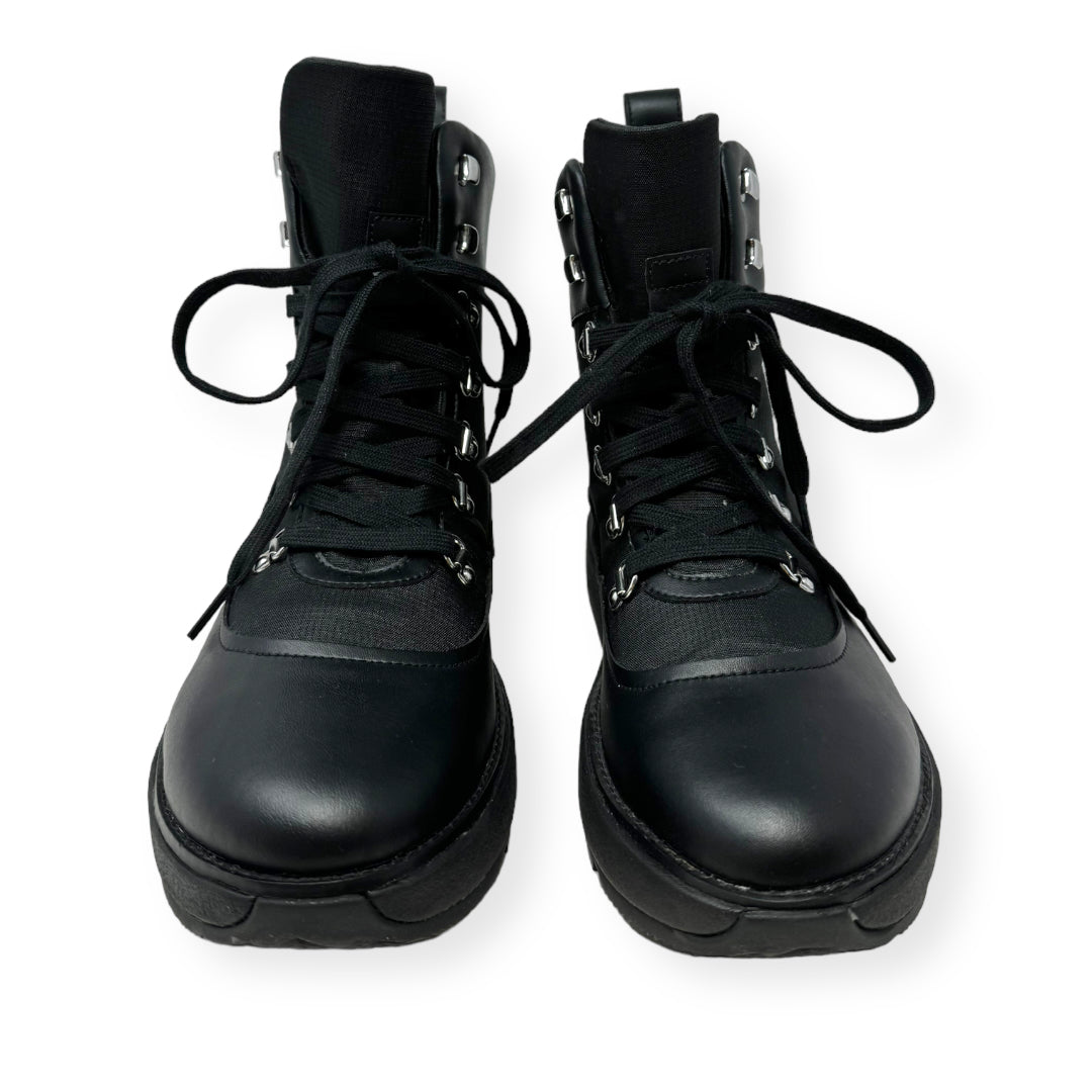 Boots Ankle Flats By Fitflop Size: 7