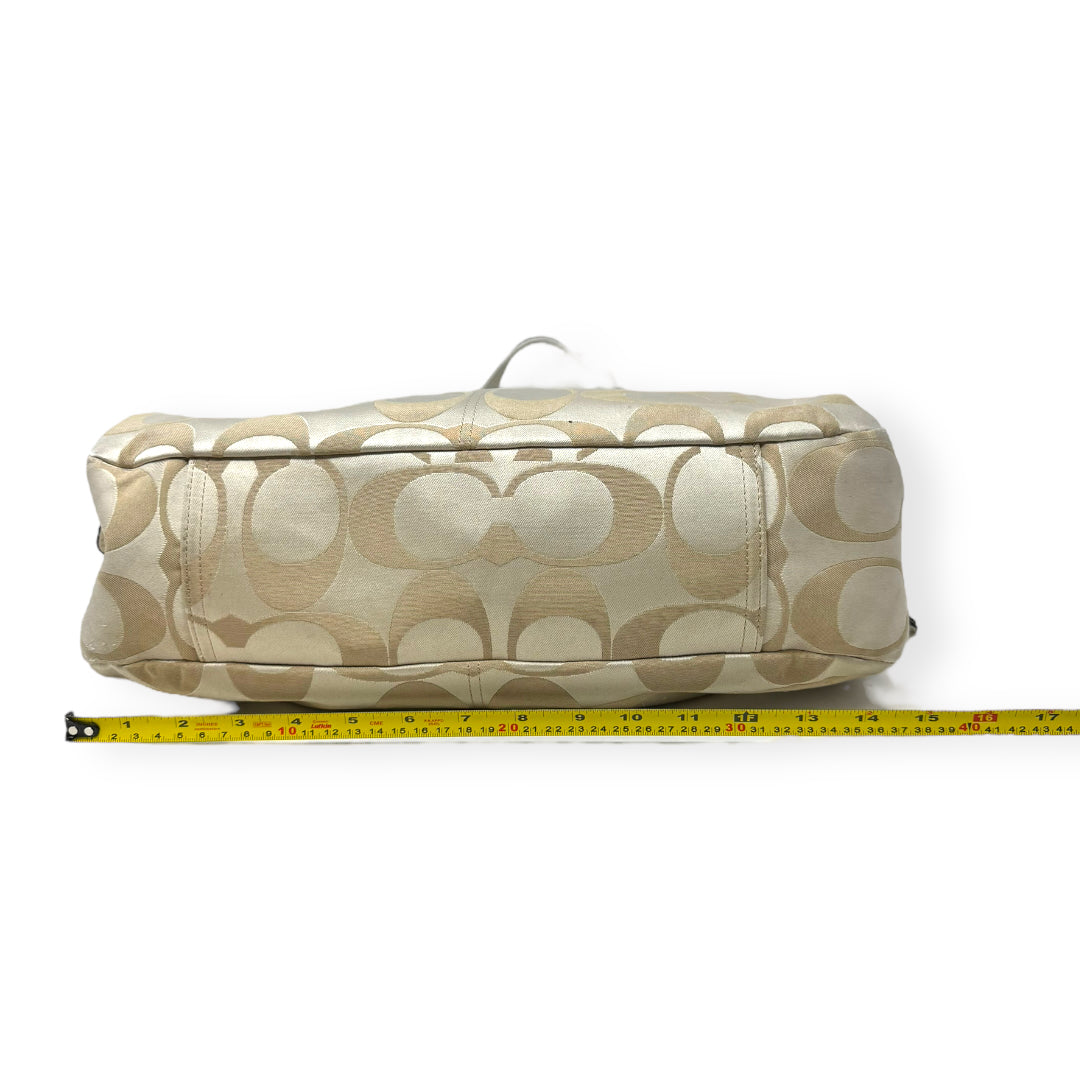 Handbag Designer By Coach O Size: Large