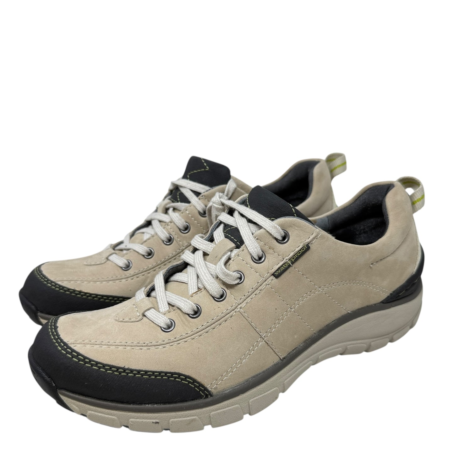 Shoes Athletic By Clarks In Cream, Size: 7