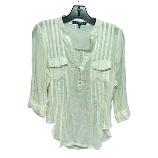 Top Long Sleeve By Ava & Grace In Cream, Size: S