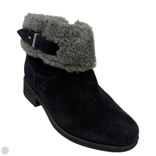 Bodie Fur Belted Boots Designer By Ugg In Black, Size: 7.5
