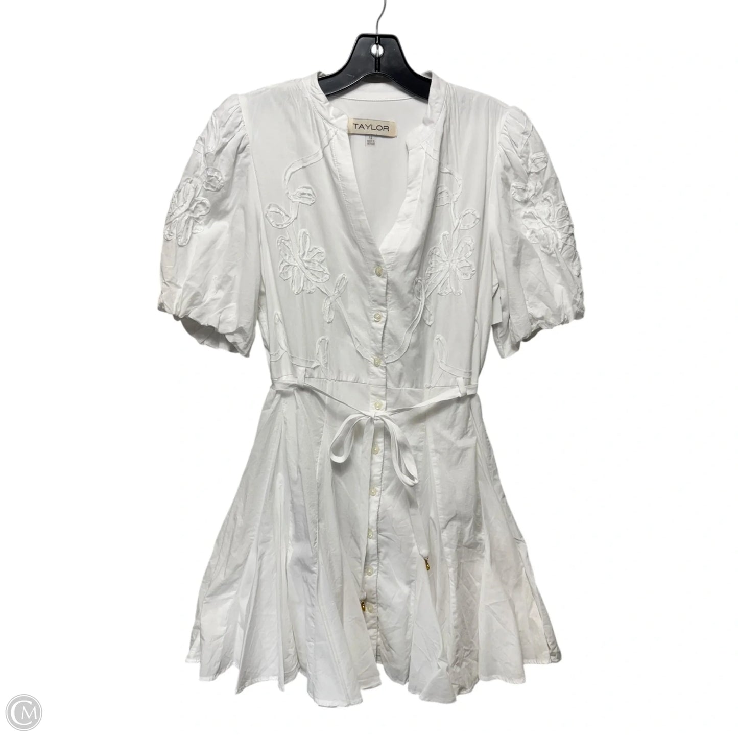 Dress Casual Short By Taylor In White, Size: 12