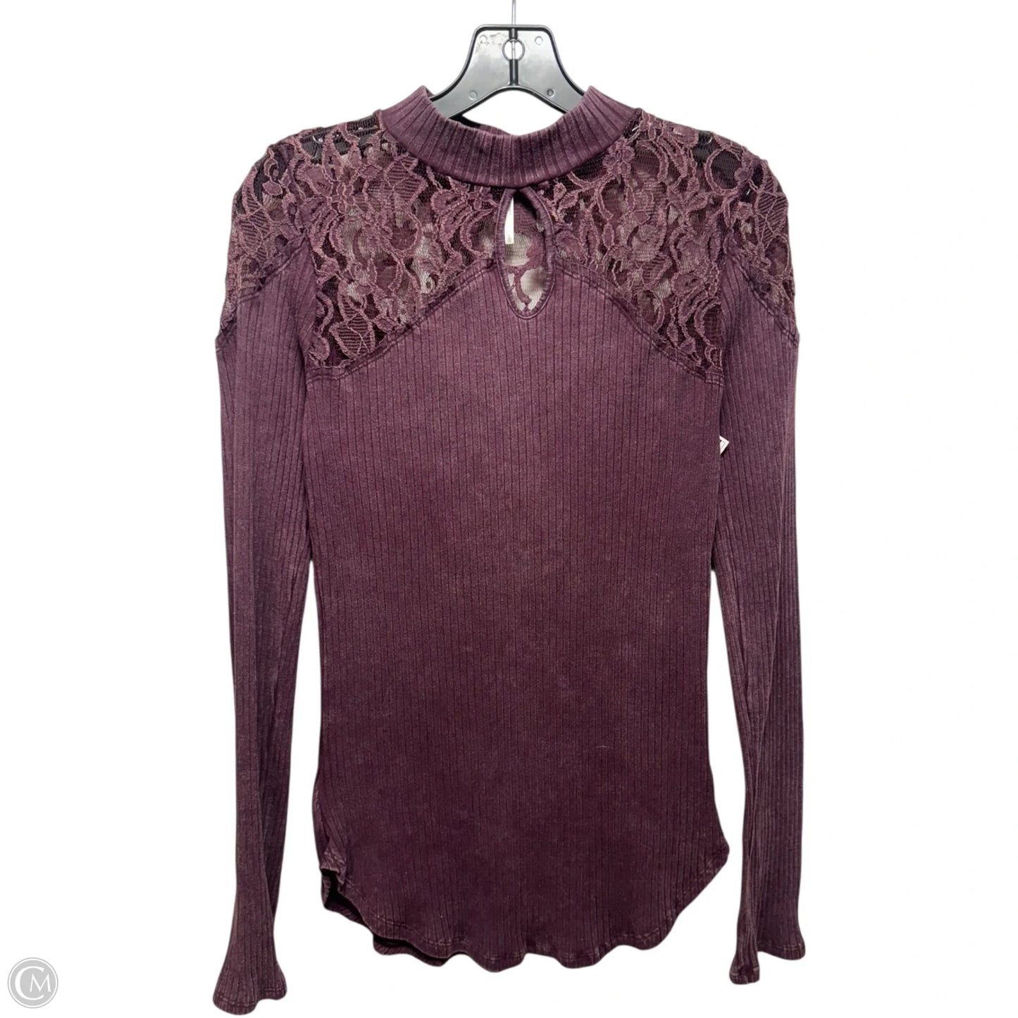 Lace Keyhole Top Long Sleeve By Free People In Maroon, Size: L
