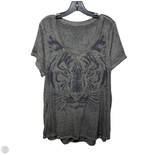 Tiger Top Short Sleeve By Torrid In Grey, Size: 3x