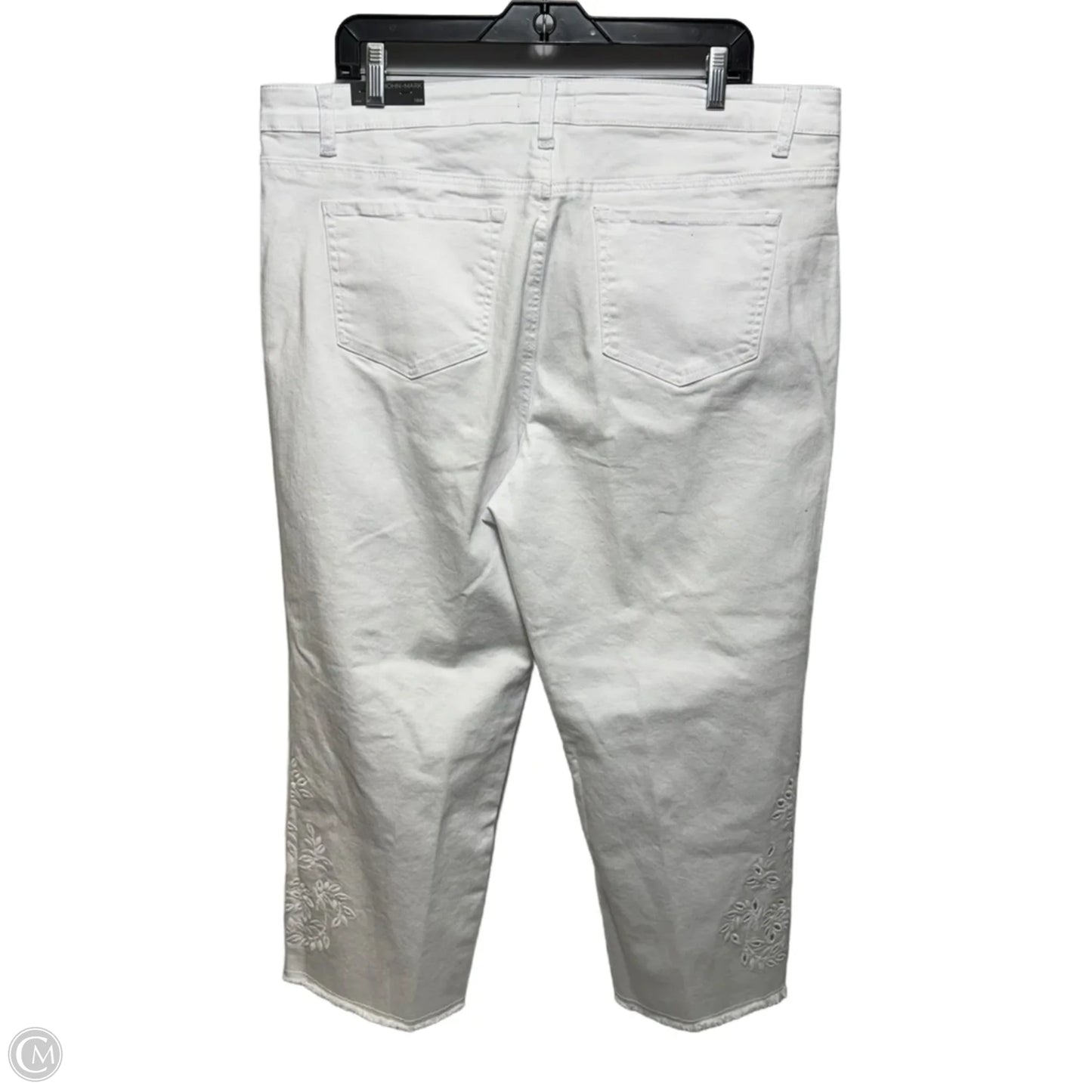 Island Dreaming Jeans Cropped By John Mark In White, Size: 18