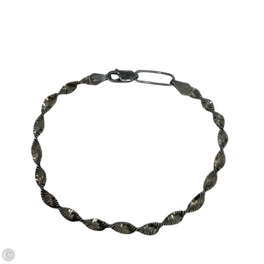 Italian Sterling Silver Twisted Herringbone Chain Bracelet