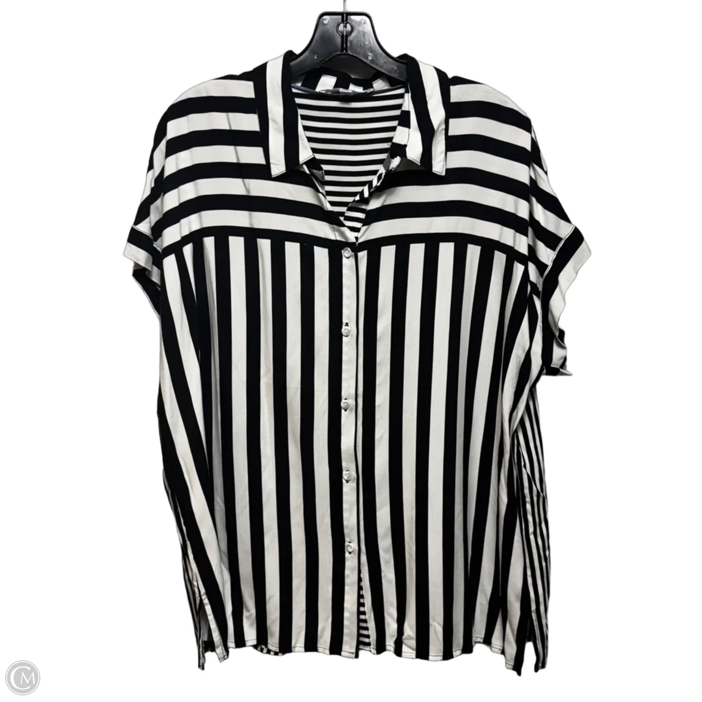 Top Short Sleeve By Jane And Delancey In Striped Pattern, Size: Xl