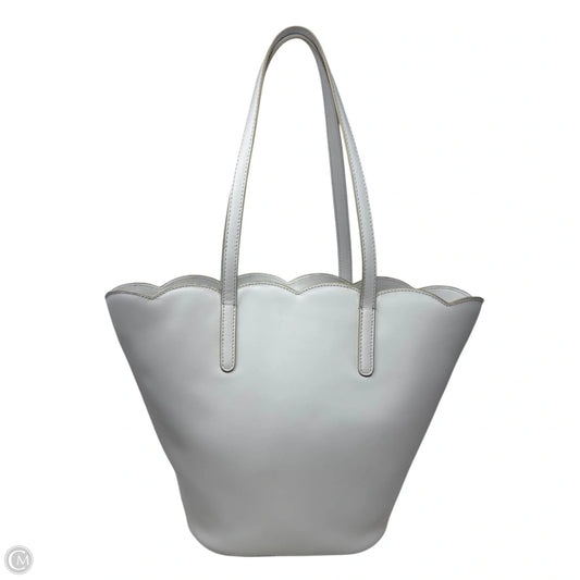 Daisy Scalloped Leather Tote By Antonio Melani, Size: Medium