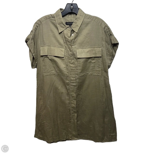Dress Casual Short By Banana Republic In Green, Size: S