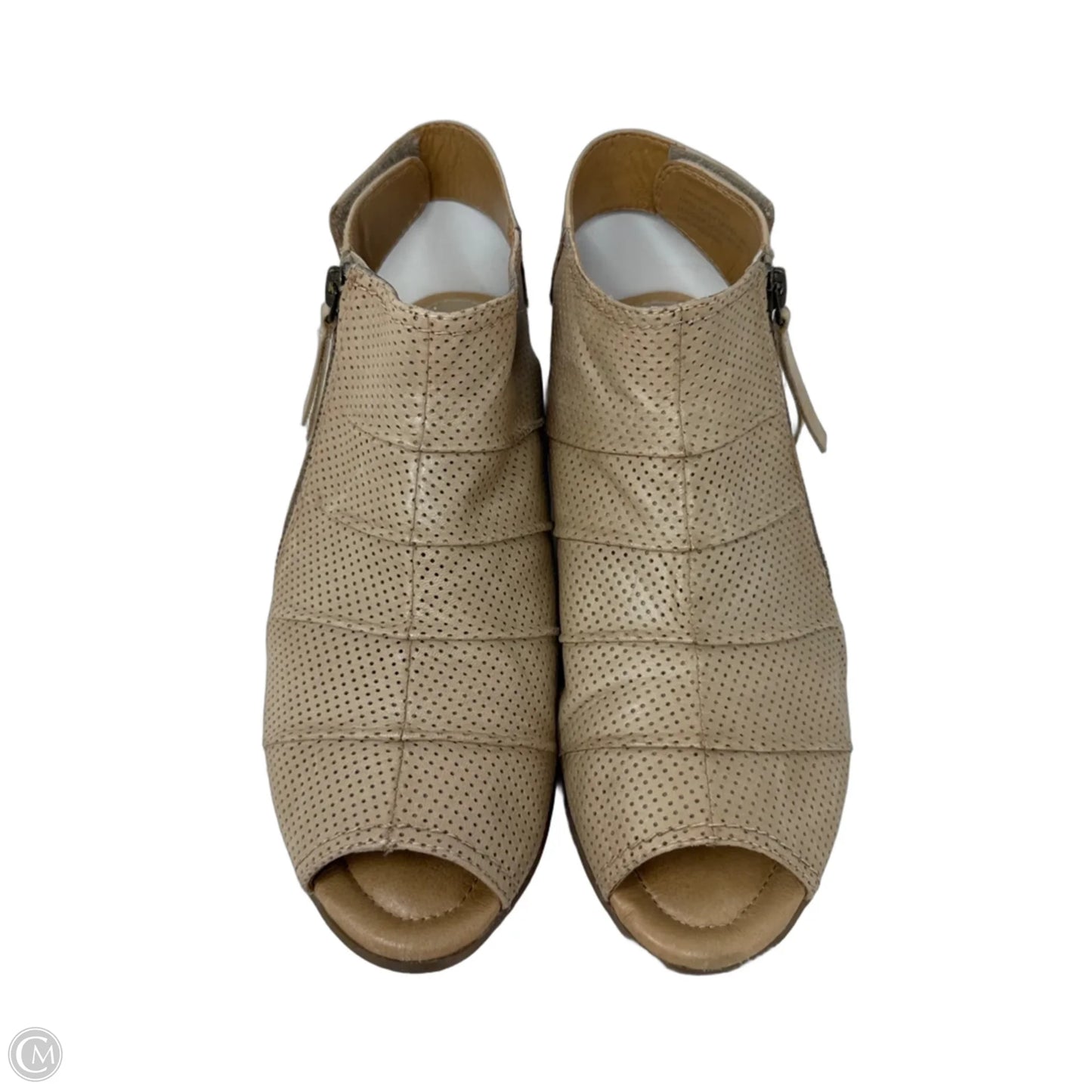 Hydra Booties By Earth In Tan, Size: 9.5
