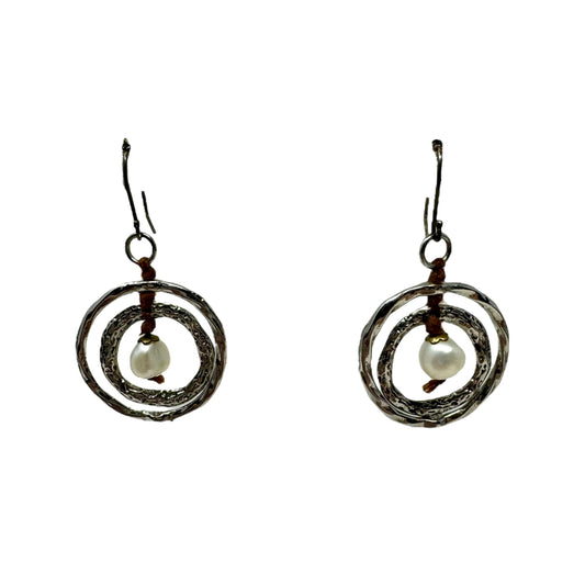 Ripples Pearl Earrings Dangle/drop By Clothes Mentor