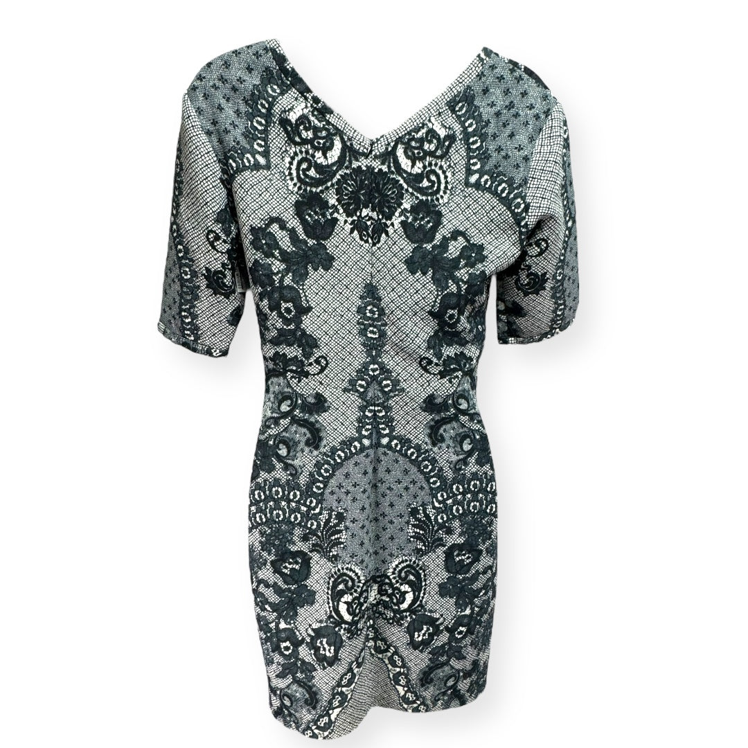 Fleuris Lace Bodycon Dress Yoana Baraschi, Size 2