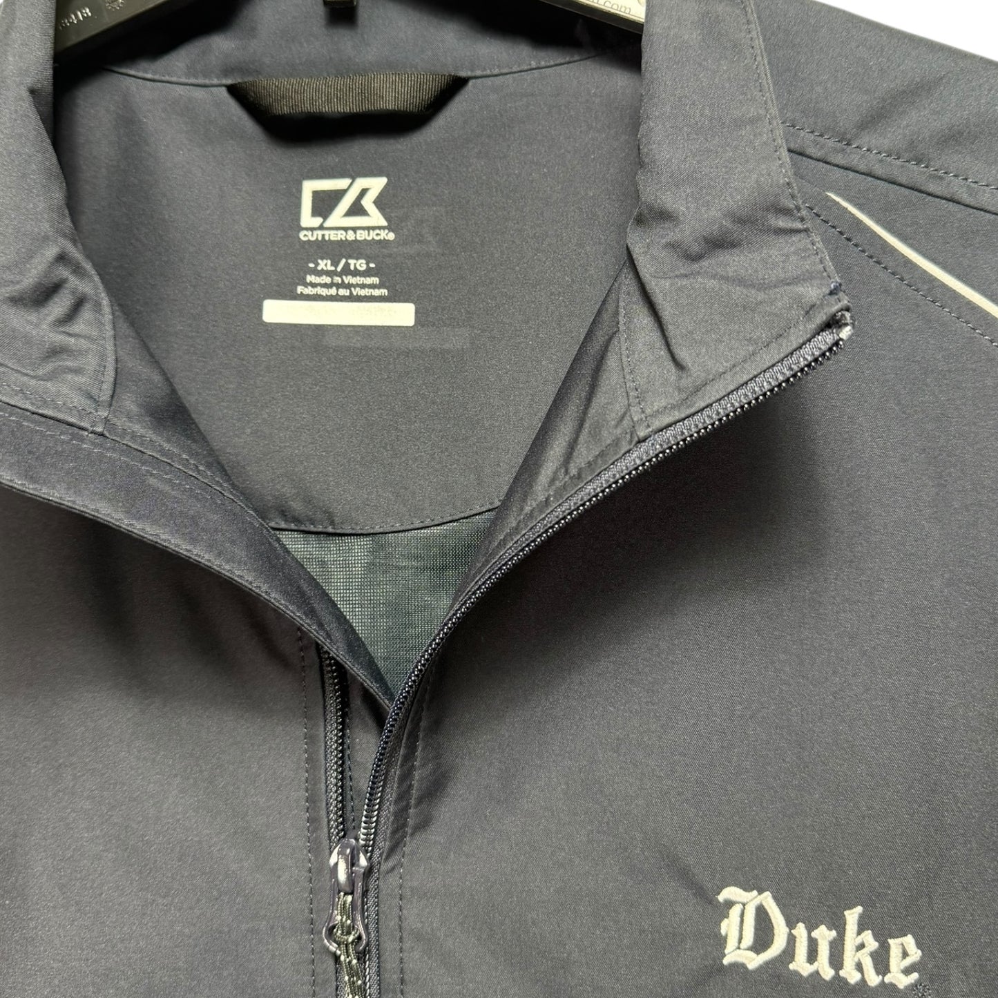 Men’s Duke Jacket Windbreaker By Cutter And Buck In Navy, Size: Xl