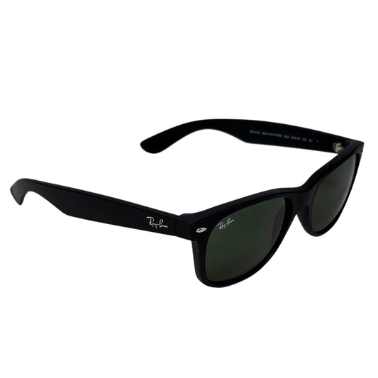 New Wayfarer Sunglasses Designer By Ray Ban, Size: Medium