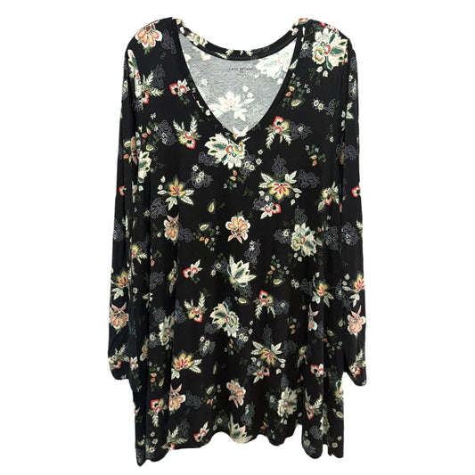 Swing Long-Sleeve V-Neck Tee By Lane Bryant In Black Floral Print, Size: 1x