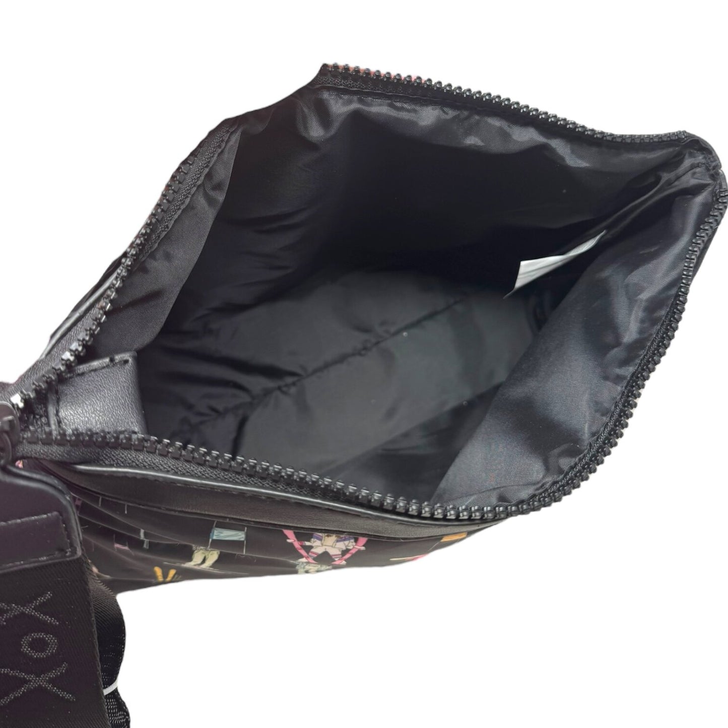Ski Bunny Makeup Bag By Betsey Johnson  Size: Medium