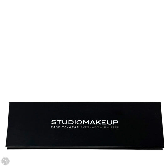 Ease-To-Wear Eyeshadow Palette By Studio Makeup