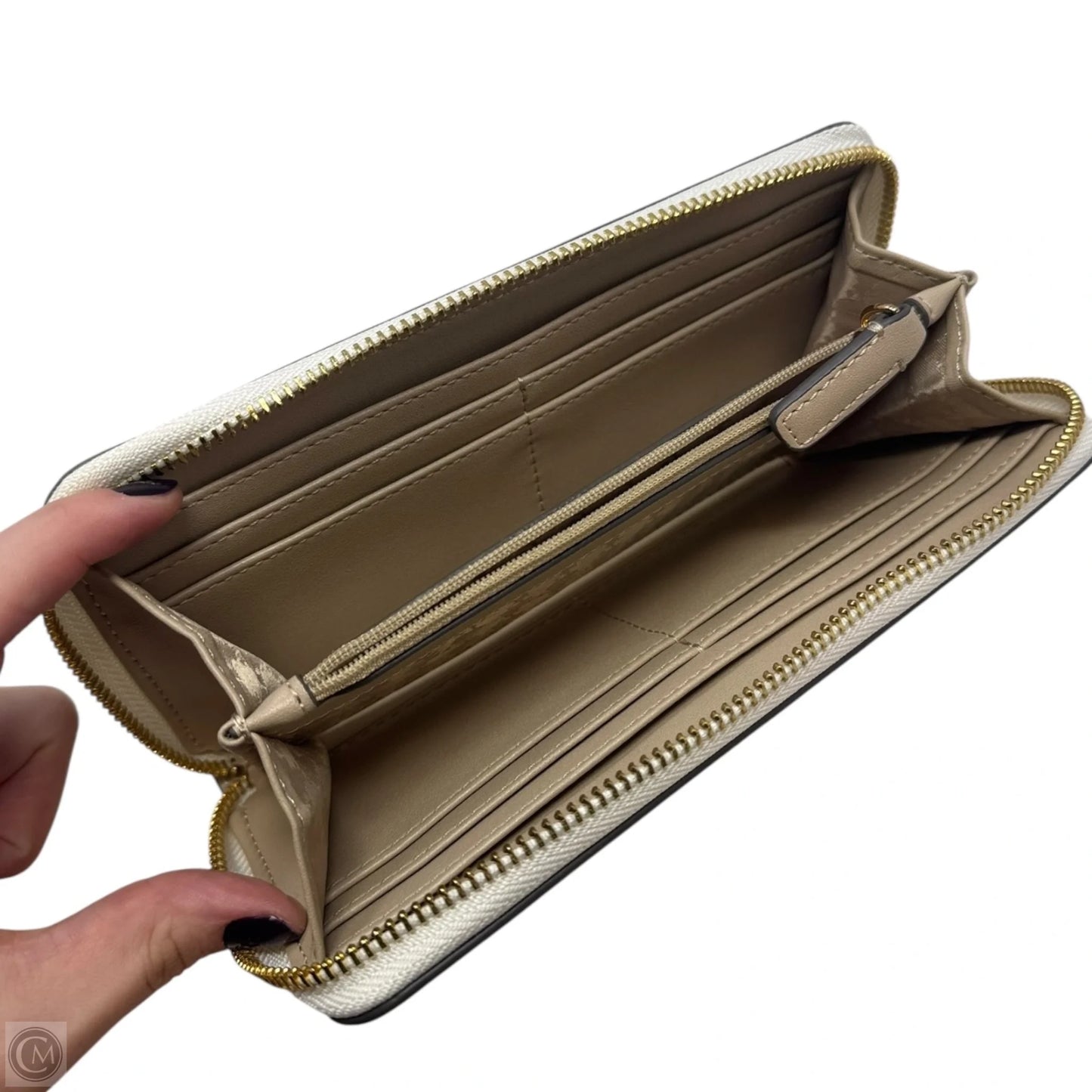 Maybelle Wallet Designer By Karl Lagerfeld, Size: Large