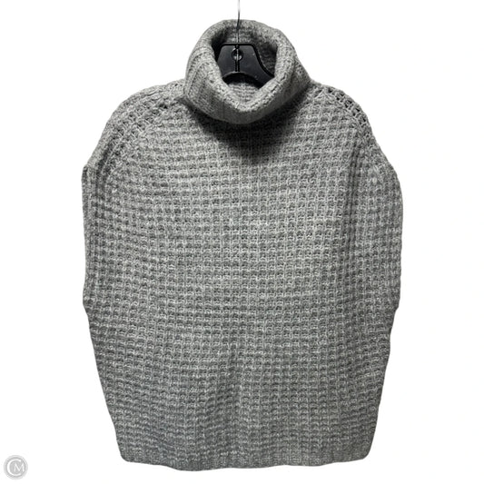 Sleeveless Sweater By John + Jenn In Grey, Size: M