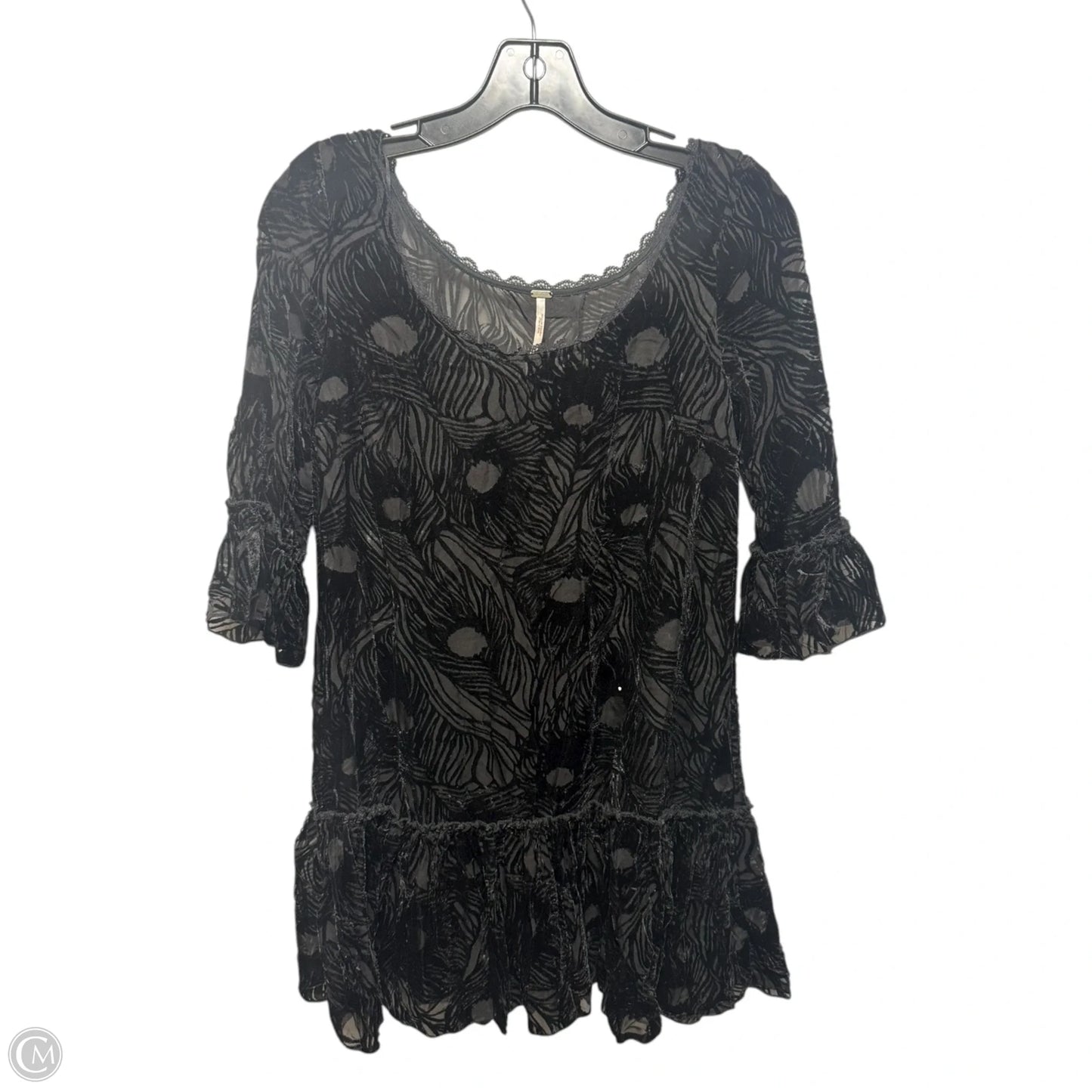 Velvet Burnout Peacock Top Short Sleeve By Free People In Black, Size: Xs