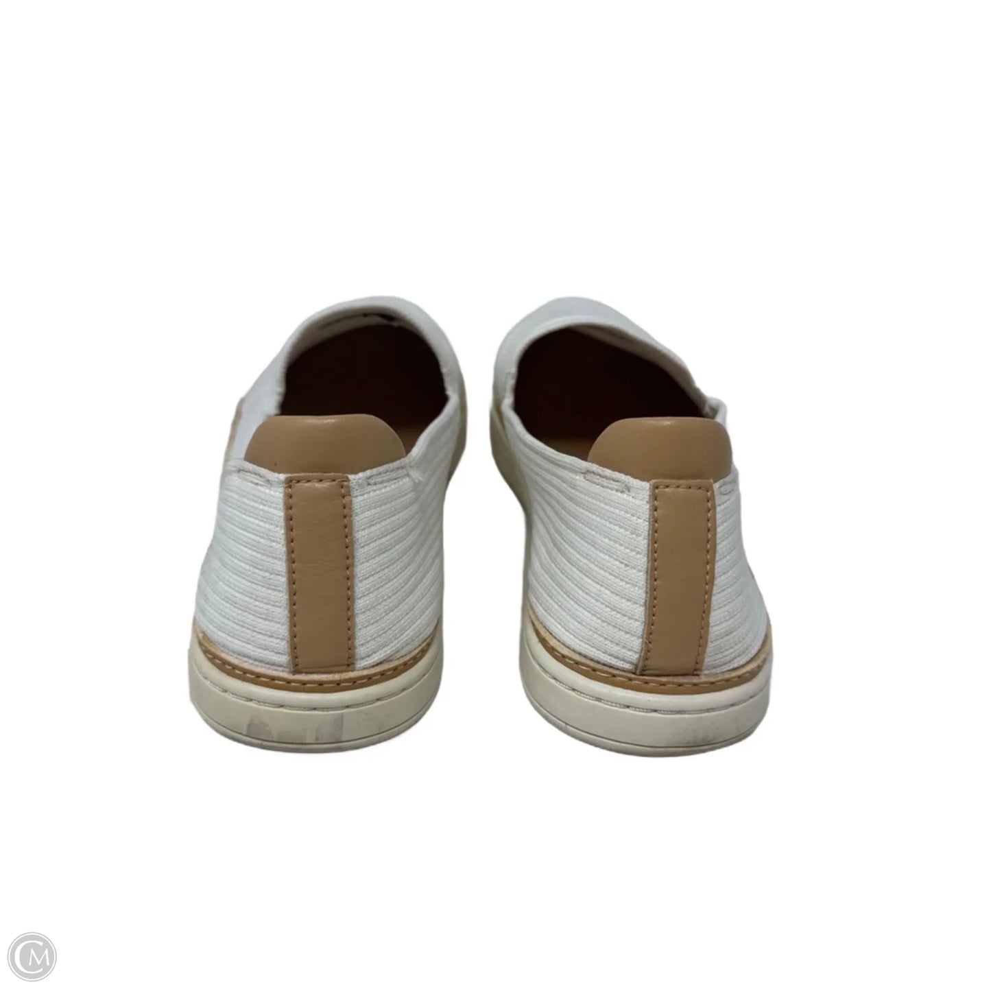 Shoes Designer By Ugg In White, Size: 8