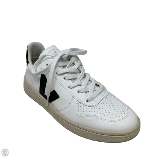 V-10 Leather Shoes Sneakers By Veja In Black & White, Size: 9