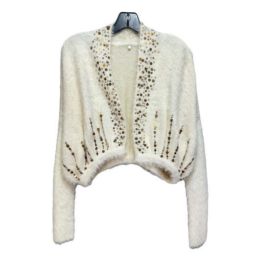 Sequined Cropped Sweater Cardigan By Knitted And Knotted In Cream, Size: S