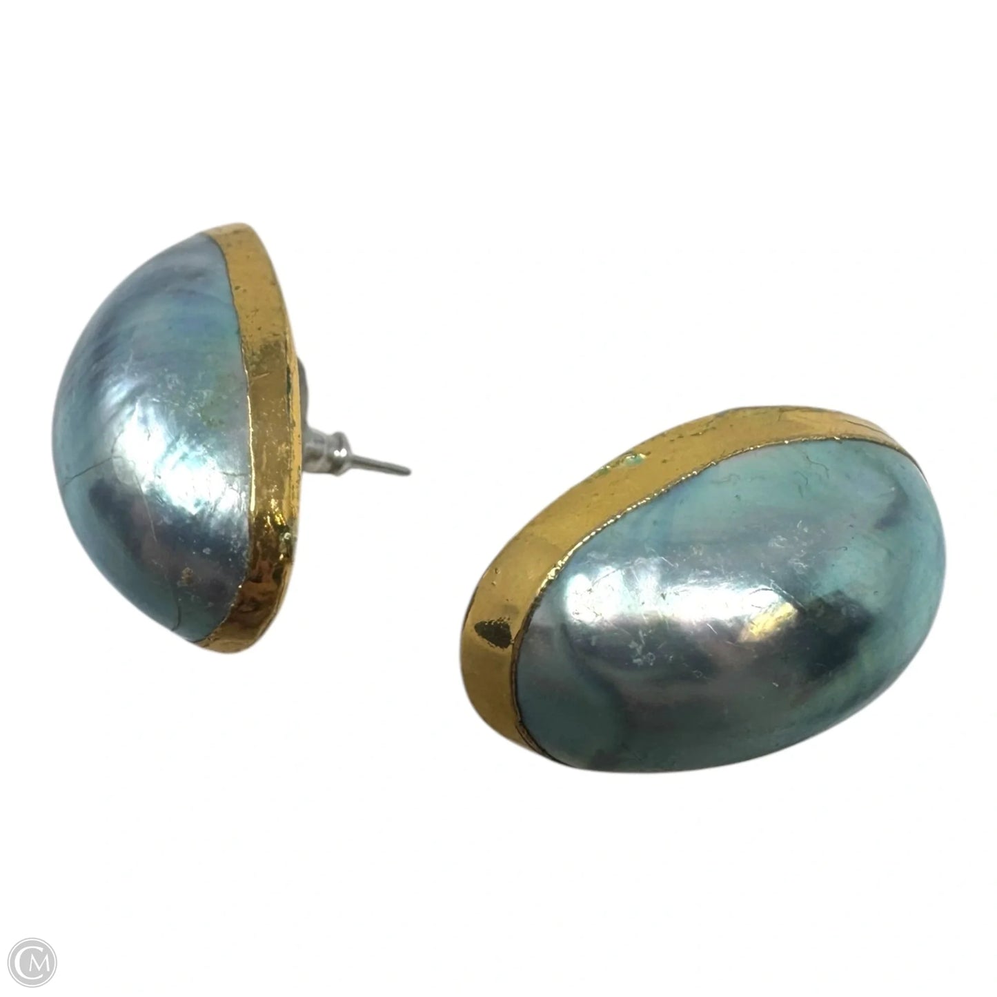 Mabe Pearl Oval Gold Studs