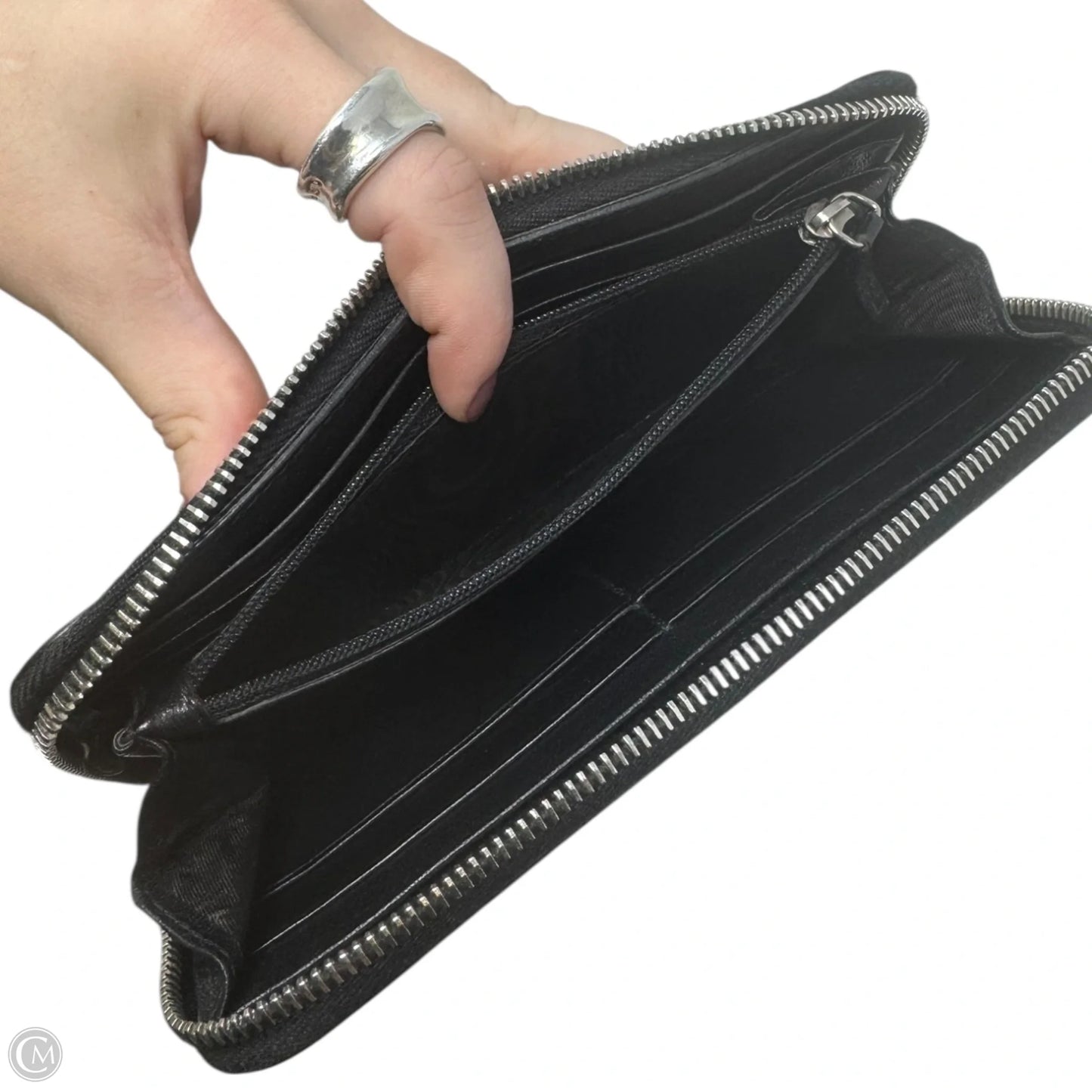 Skull Embossed Leather Zip Around Wallet Luxury Designer By Alexander Mcqueen, Size: Large