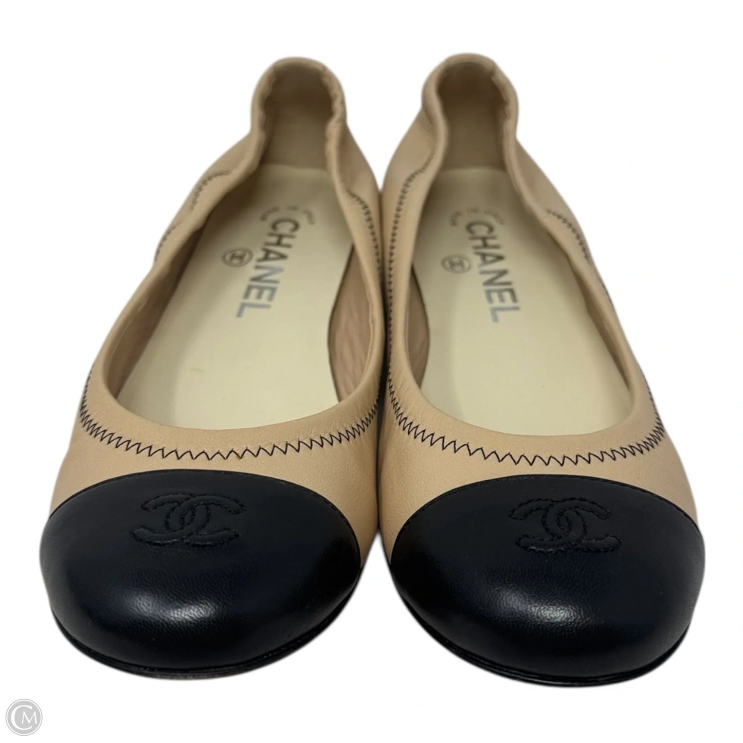 CC Leather Cap Toe Ballet Flats Shoes Luxury Designer By Chanel In Black & Tan, Size: 6.5